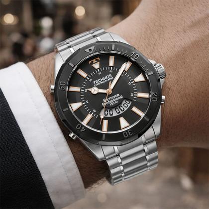 Imagem de Relógio Masculino Technos Skydiver Analógico de Pulso Prata e Preto Troca a Pulseira Kit com 2 Pulseiras à Prova D Água Luxo Casual Social Technos