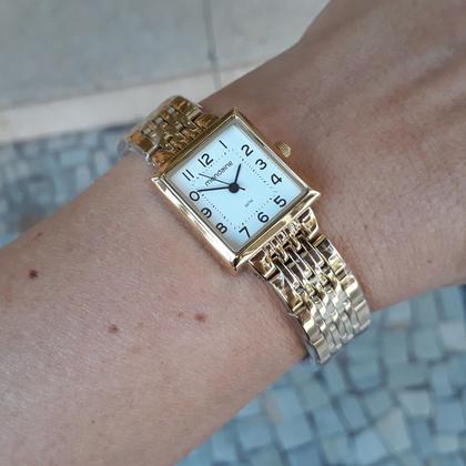 Imagem de Relogio Mondaine Feminino dourado pequeno quadrado com numeros 32378LPMVDE1