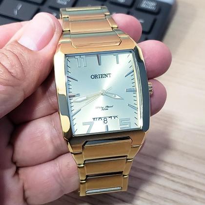 Relógio Orient Masculino Analógico Dourado Quadrado GGSS1007 C2KX