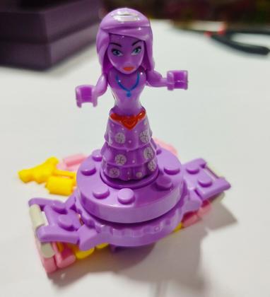 Imagem de Relógio Princesa Brincando e se Divertindo