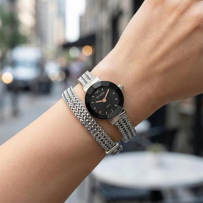 Imagem de Relógio Pulseira Feminino Prata e Preto Caixa de Ceramica Vidro Safira Mini Pequeno Delicado Luxo Elegante Fashion Technos