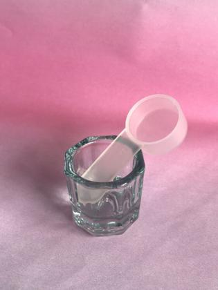 Imagem de Resina Reparo Conserto Carcaça De Notebook 70 Gr + 50 Ml