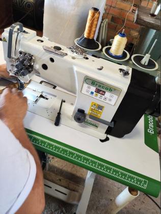 Imagem de Reta 2 Agulhas 750W-Couro  Direc Drive Transporte Triplo -