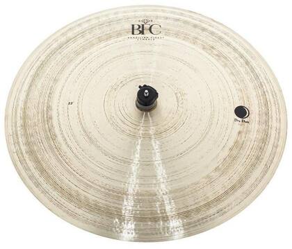 Imagem de Ride BFC Brazilian Finest Cymbals Dry Dark Flat Thin Ride 22 em Bronze B20 sem cúpula DDFTR22