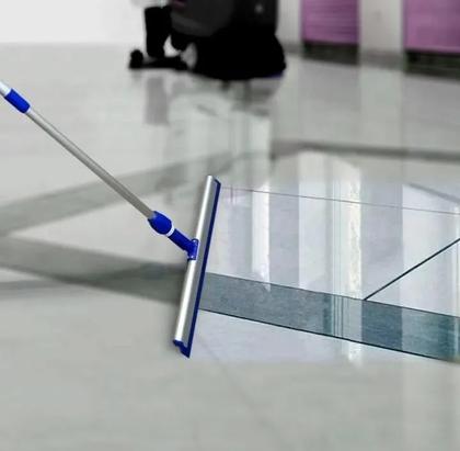 Imagem de Rodo Twister Cabo Retrátil Chega Até 1,40m Junta Articulada - Bralimpia