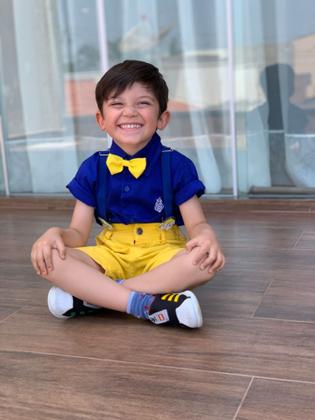 Imagem de Roupa Aniversário Menino Fantasia Minions Primvera