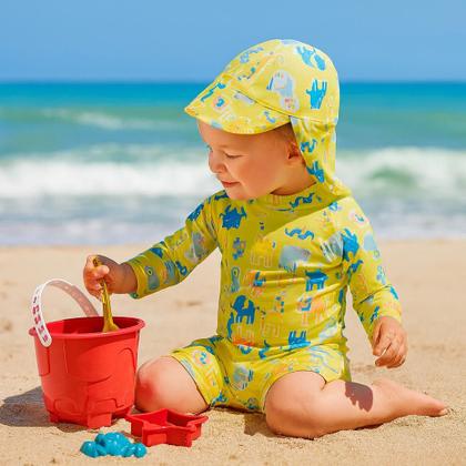 Imagem de Roupa de Praia Bebê com Proteção Uv50 kit com Baldinho de Areia Menina Menino