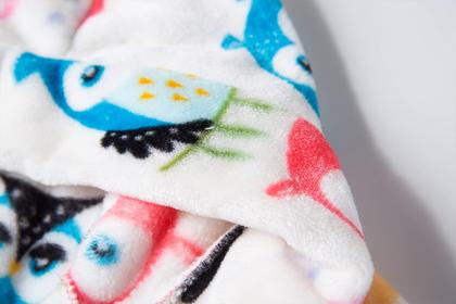 Imagem de Roupão de banho com capuz e lã de coral macio para meninos e meninas