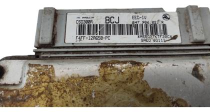 Imagem de S13110 Central Modulo De Injeção Vw Santana Logus Pointer Bora Original 547906021R