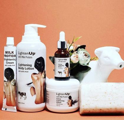 Imagem de Sabonete esfoliante OMIC Lighten-Up Lactic Acid 200g com karité