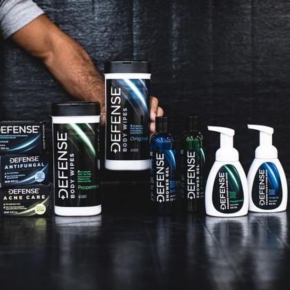 Imagem de Sabonete líquido espumante para rosto e mãos Defense 225 ml com melaleuca