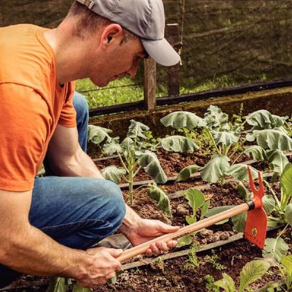 Imagem de Sacho Duas Pontas Em Aço Com Cabo de Madeira 60cm (77802/201) - Tramontina