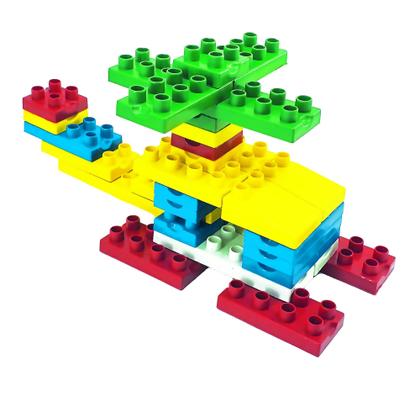 Imagem de Sacolão Forme E Transforme Com 500 Peças De Encaixe