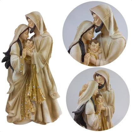 Imagem de Sagrada Familia Ternura com Strass Dourado em Resina Premium