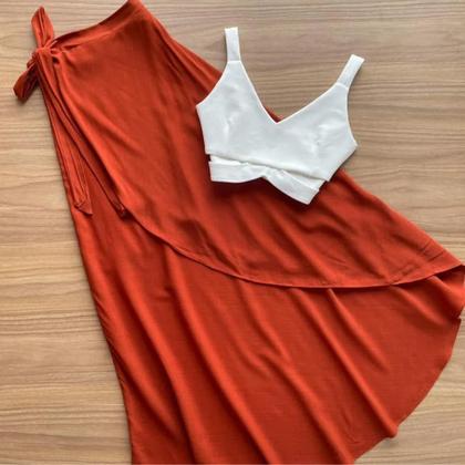 Imagem de Saia Envelope Transpassada Pareô Longa Feminina Moda Praia e Evangélica Casual Midi em Viscose Lisa e Estampada com Forro