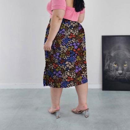 Imagem de Saia Midi Cintura Alta com Bolsos e Aberturas Laterais Forrada Diversas Cores Estampadas Viscolinho Plus Size G2 G3