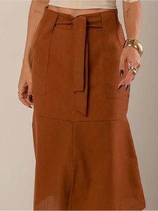 Imagem de Saia Midi em Linho com Bolsos Funcionais e Cinto Removível