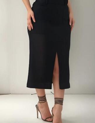 Imagem de Saia Midi em Linho com Elastano