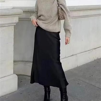 Imagem de Saia Midi Preta em Cetim com Detalhe em Arco - Cintura Alta - Moda Verão 2024