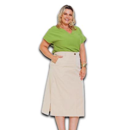Imagem de Saia Midi Turin Plus Size com Abertura na Lateral com Bolso e Botão