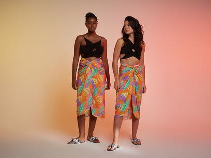 Imagem de Saia Vista Magalu x Flora Yumi Pareo Fenda