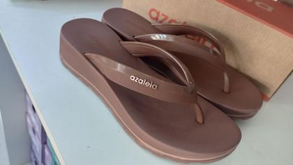 Imagem de Sandália Azaléia Fabi Light com salto e super confortável Referente 18908