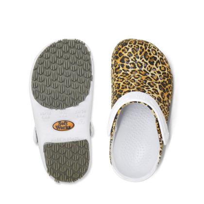 Imagem de Sandália Babuche Estampado Soft Mania com Tira Detalhe Perfuros e Sola Borracha