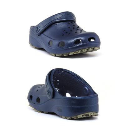 Imagem de Sandália Babuche Liso Soft Mania com Tira Detalhe Perfuros e Sola Atiderrapante