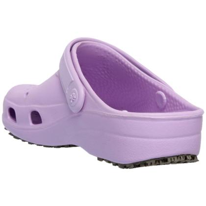 Imagem de Sandália Babuche Soft Mania com Tira Detalhe Perfuros e Sola Antiderrapante