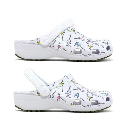 Imagem de Sandália Babuche Soft Mania com Tira Detalhe Perfuros e Sola Antiderrapante