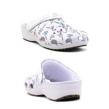 Imagem de Sandália Babuche Soft Mania com Tira Detalhe Perfuros e Sola Antiderrapante