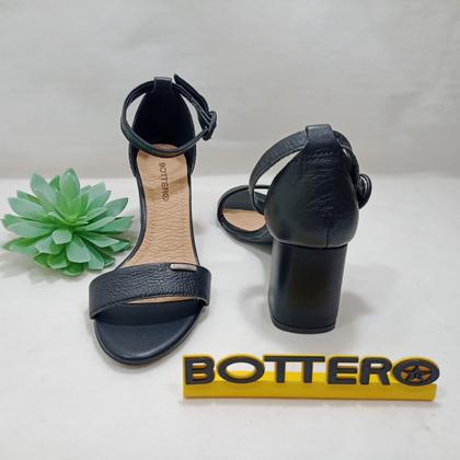 Imagem de Sandalia Bottero Em Couro Com Salto Grosso Super Confortavel