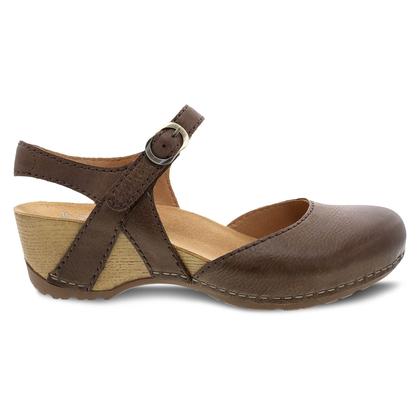 Imagem de Sandália Dansko Tiffani Wedge para mulheres, marrom 6,5-7 M, EUA