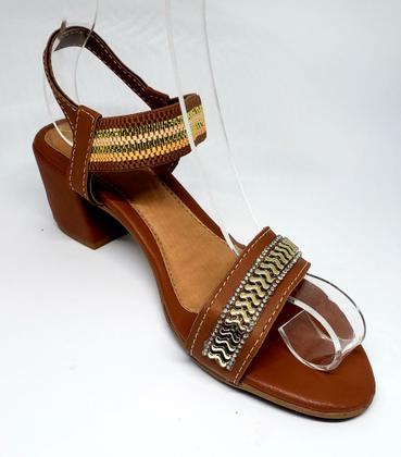 Imagem de Sandália Feminina Bloco Baixo Brilhante Salto Saltinho Médio