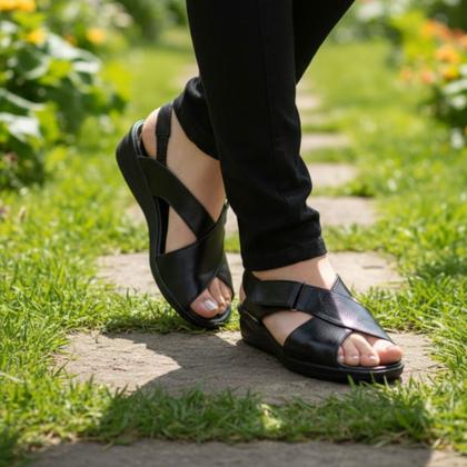 Imagem de Sandália Feminino Confortáveis Ortopédica Couro 265 Preto