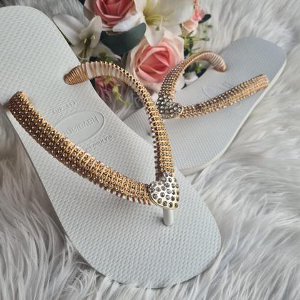 Imagem de Sandália Havaianas Coração Central e Strass