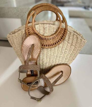 Imagem de Sandália Rasteirinha Feminina Artesanal Arraso Com Strass E Pérolas