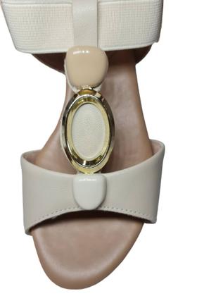 Imagem de Sandália usaflex y8220 media conforto em couro bege com enfeites