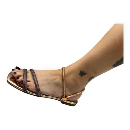 Imagem de Sandalia Via Uno 450244 Rasteira Baixa Bico Quadrado Elastico Feminino