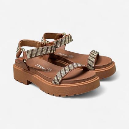 Imagem de Sandália Vizzano Papete Plataforma Com Strass Marrom