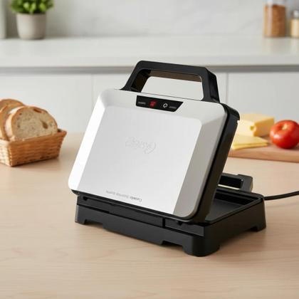 Imagem de Sanduicheira Inox Multiuso Oster 220V