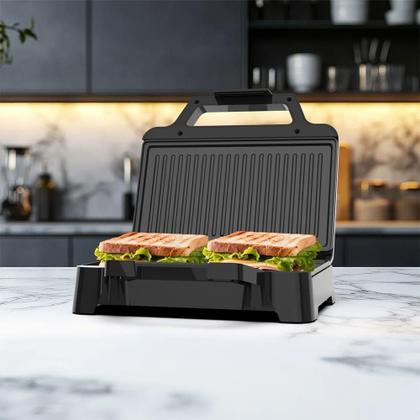 Imagem de Sanduicheira Inox Multiuso Oster 220V