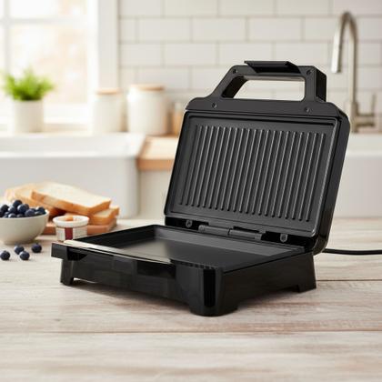 Imagem de Sanduicheira Inox Multiuso Oster Antiaderente 1000w 220v