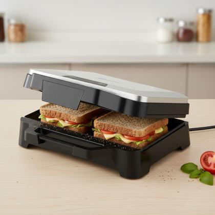 Imagem de Sanduicheira Inox Multiuso Oster Antiaderente 1000w 220v