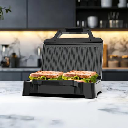 Imagem de Sanduicheira Inox Multiuso Oster Antiaderente 1000w 220v