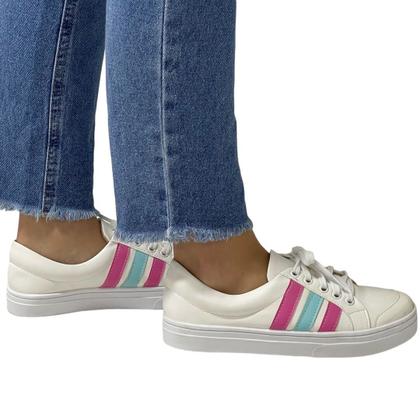 Imagem de Sapatenis Branco com Detalhe Três Tiras Rosa e Azul BB - ULLY