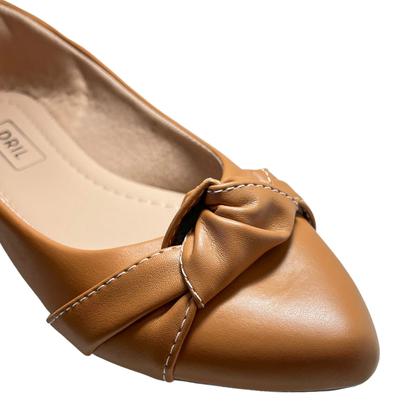 Imagem de Sapatilha Feminina Bico Fino com Detalhe em Nó Caramelo