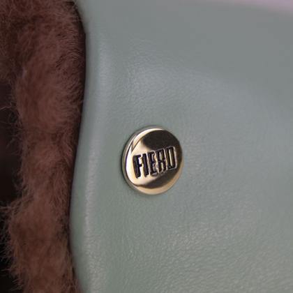 Imagem de Sapatilha feminina em couro Urupema forrada em lã natural Ref.:21804