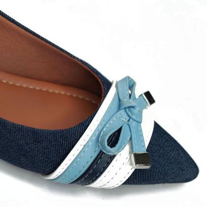 Imagem de Sapatilha Feminina Rasteira Bico Fino com Laço Delicada e Confortável