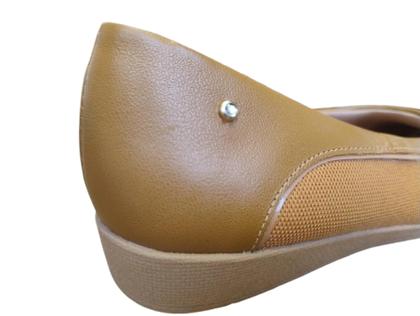 Imagem de Sapatilha feminina Usaflex ortopédica couro com tecido conforto para joanete Bico Redondo